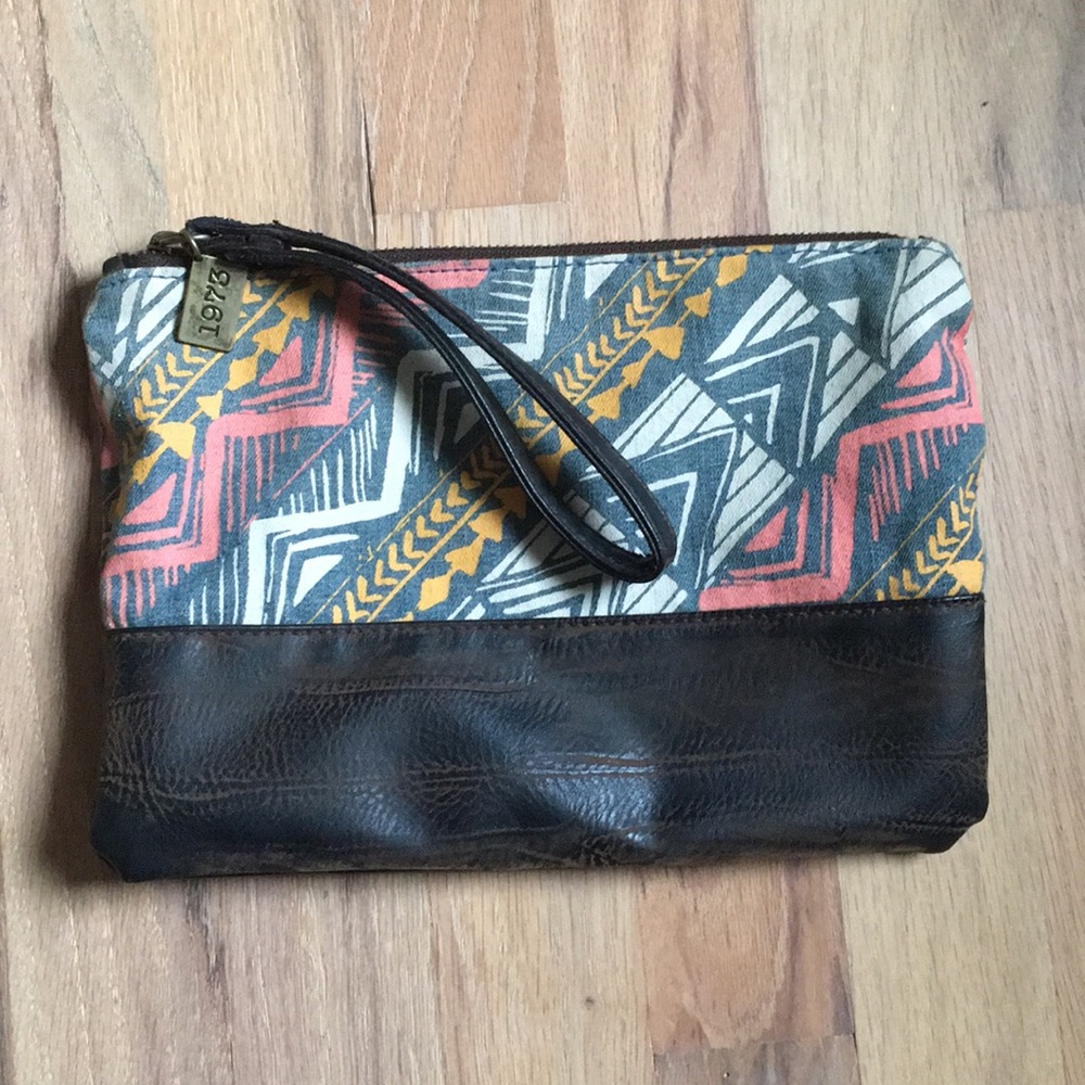 Billabong wristlet!